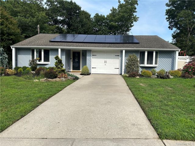 [Centereach Real Estate, listing number 7216310]