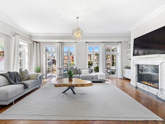 5 BR,  5.00 BTH &nbsp;Condo style home in New York (manhattan)