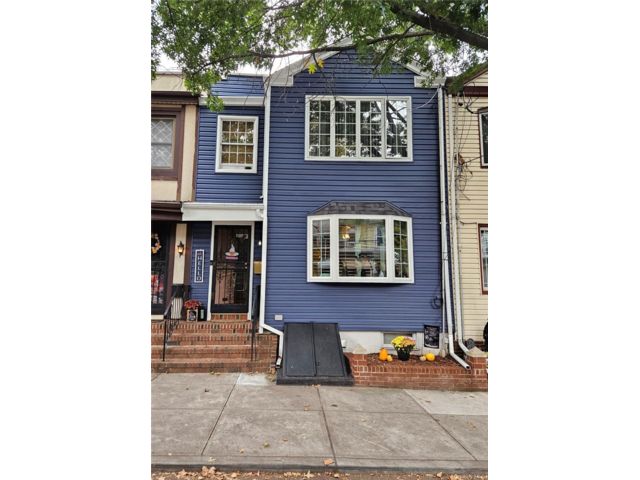 [Glendale Real Estate, listing number 7219142]