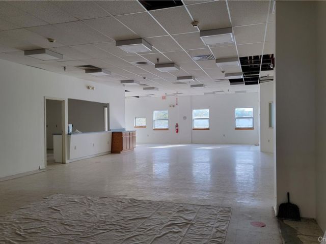 Studio,  0.00 BTH &nbsp;House style home in Newburgh