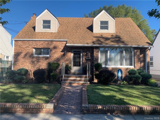 [Howard Beach Real Estate, listing number 7221069]