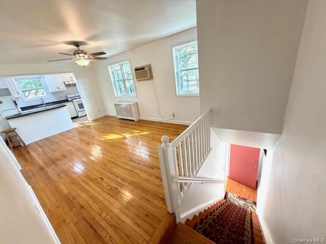  2 BR,  1.00 BTH &nbsp;Other style home in Bayside