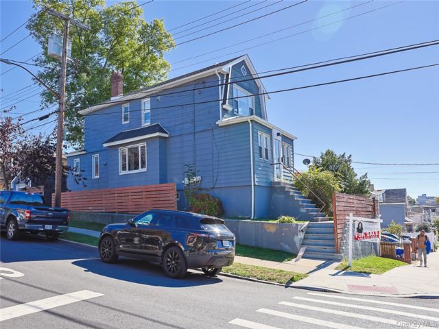 Studio,  0.00 BTH &nbsp;House style home in College Point