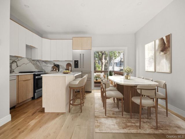  3 BR,  3.00 BTH &nbsp;House style home in Bedford Stuyvesant