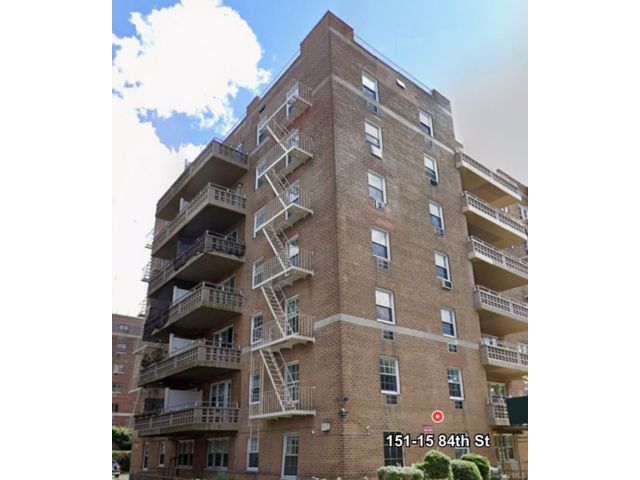  2 BR,  2.00 BTH &nbsp;Other style home in Howard Beach