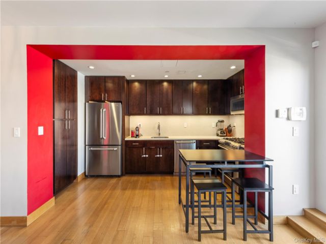  2 BR,  2.00 BTH &nbsp;Other style home in New York (manhattan)