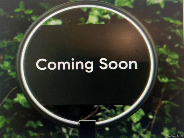  7 BR,  5.00 BTH &nbsp;House style home in Astoria