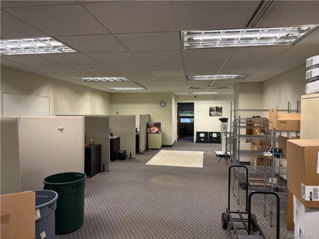 [Armonk Real Estate, listing number 7223169]