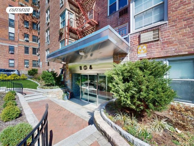 [Bronxville Real Estate, listing number 7223244]