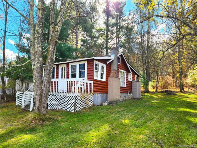  2 BR,  1.00 BTH &nbsp;Cottage style home in Smallwood