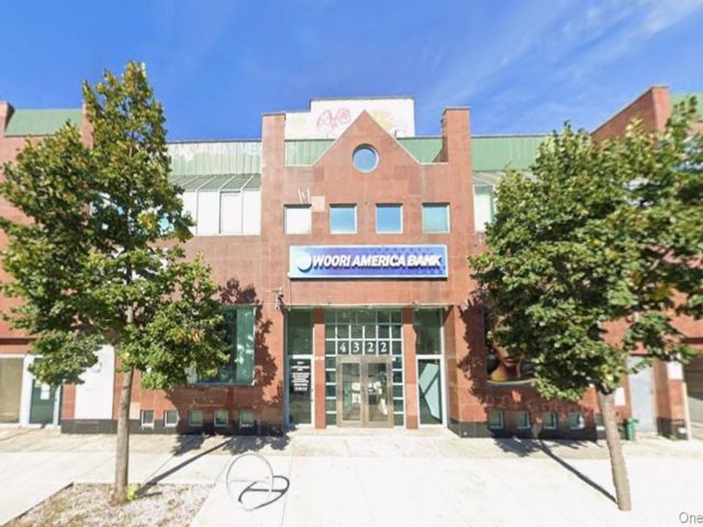 Studio,  0.00 BTH &nbsp;House style home in Woodside