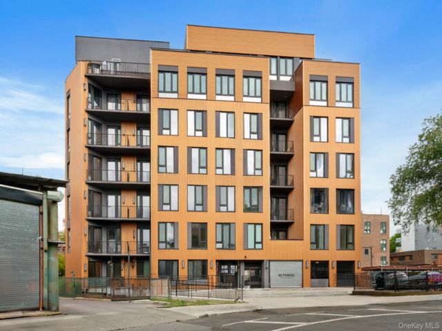 Studio,  0.00 BTH &nbsp;House style home in Flushing