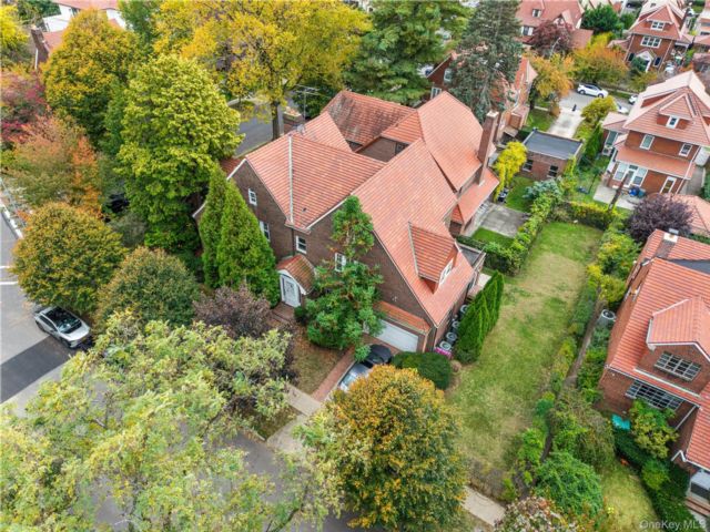 6 BR,  5.00 BTH &nbsp;Tudor style home in Forest Hills