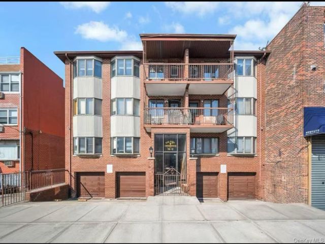  1 BR,  2.00 BTH &nbsp;Other style home in Flushing