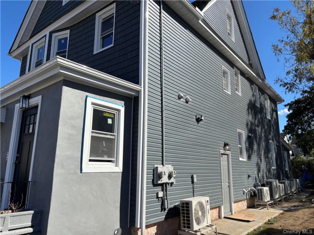 Studio,  0.00 BTH &nbsp;House style home in Jamaica