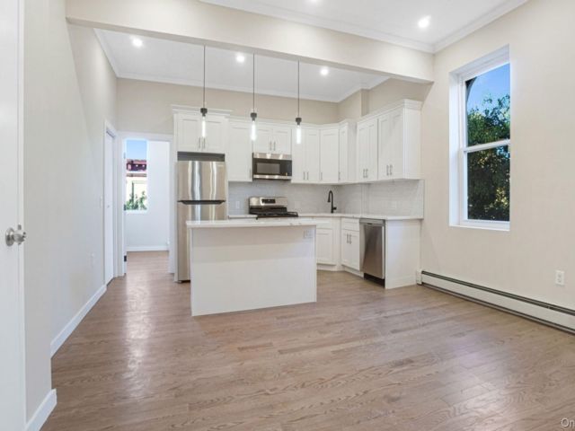  3 BR,  2.00 BTH &nbsp;Other style home in Bedford Stuyvesant