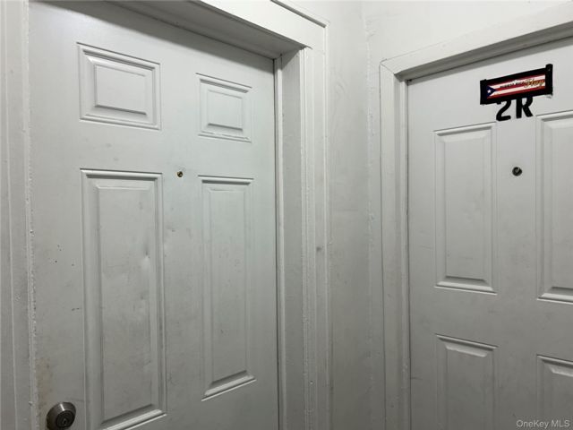 [PHOTO]