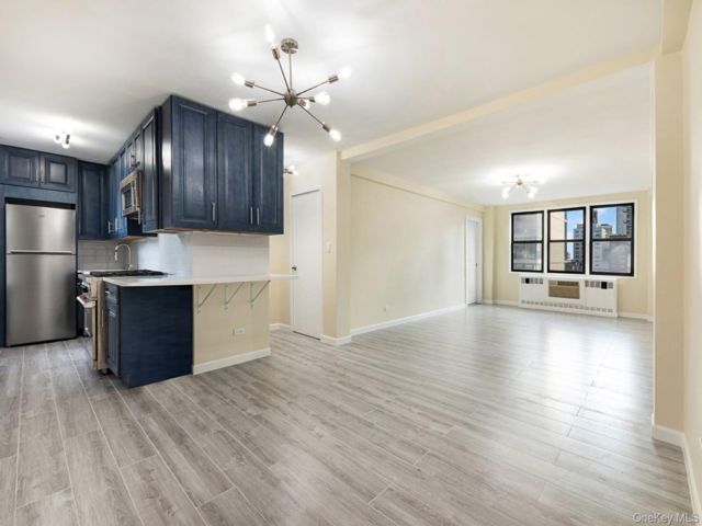  2 BR,  1.00 BTH &nbsp;Other style home in New York (manhattan)