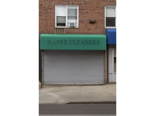 Studio,  0.00 BTH &nbsp;House style home in Elmhurst