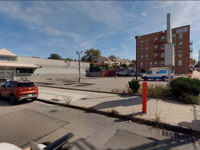 Studio,  0.00 BTH &nbsp;House style home in Flushing