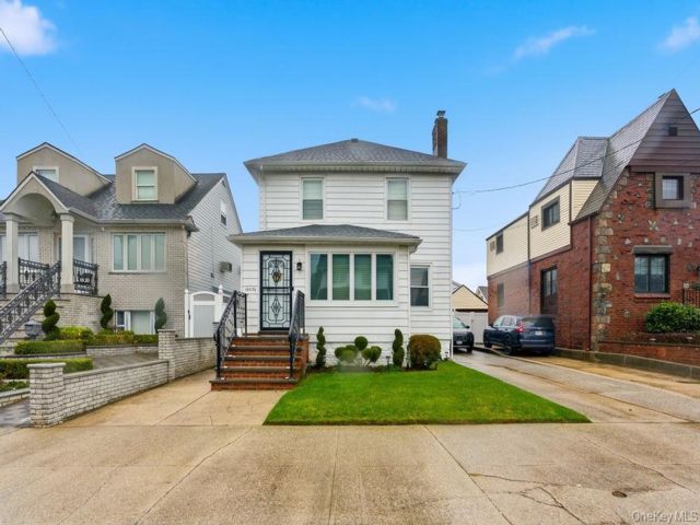 [Howard Beach Real Estate, listing number 7231486]