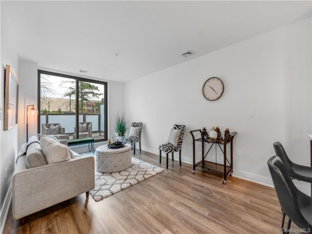 [Yonkers Real Estate, listing number 7231529]