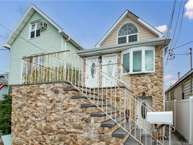 [Howard Beach Real Estate, listing number 7231542]