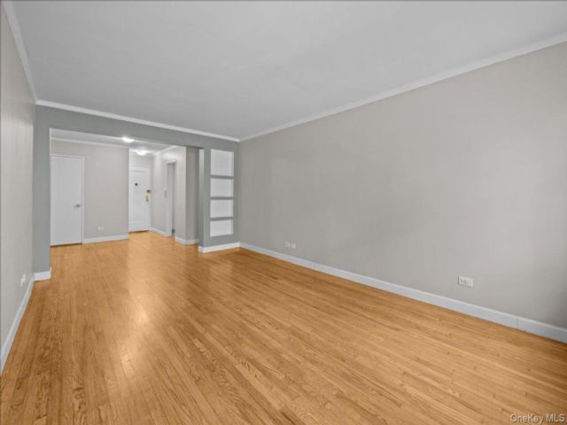 [Kingsbridge Real Estate, listing number 7232294]