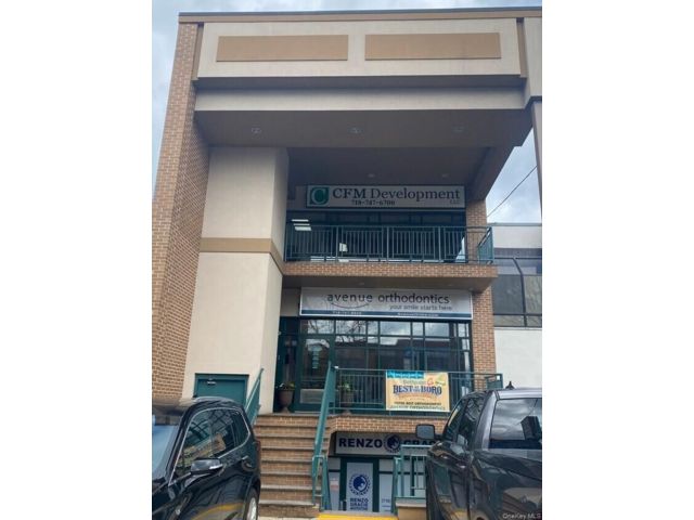 Studio,  0.00 BTH &nbsp;House style home in Whitestone