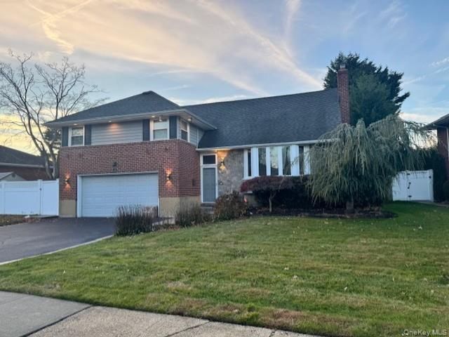 [Syosset Real Estate, listing number 7233035]