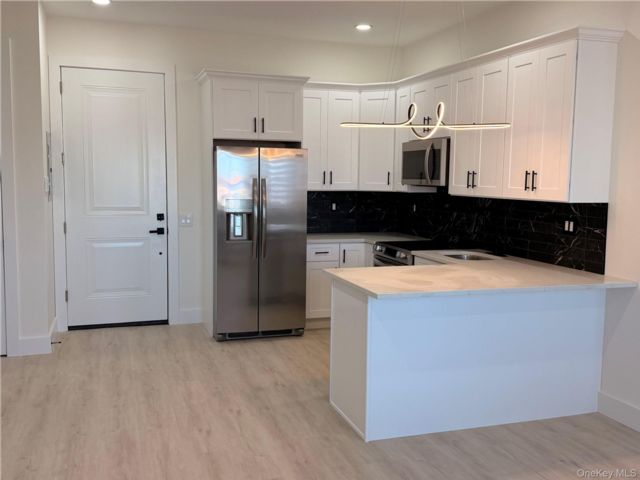  1 BR,  1.00 BTH &nbsp;Other style home in Oceanside