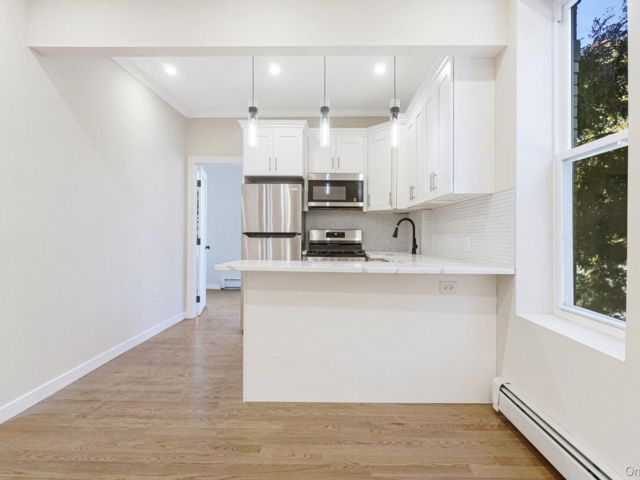  3 BR,  2.00 BTH &nbsp;Other style home in Bedford Stuyvesant