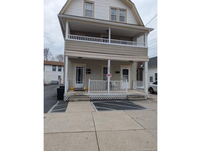  2 BR,  1.00 BTH &nbsp;Other style home in Cornwall