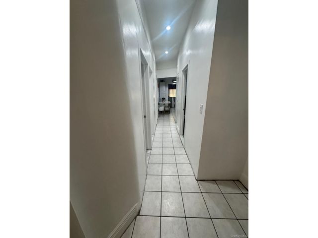 [PHOTO]