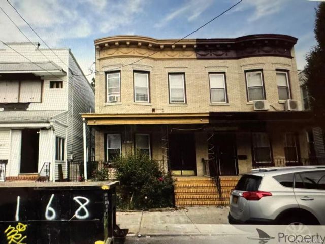 [Woodhaven Real Estate, listing number 7234445]