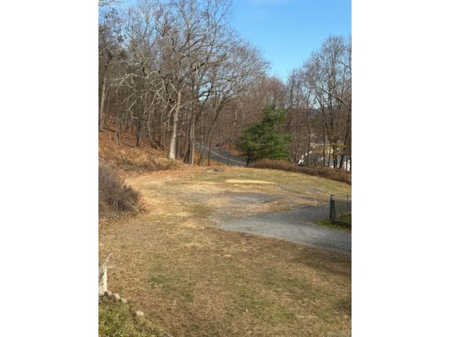 Lot <b>Size:</b>  &nbsp;House style home in Port Jervis