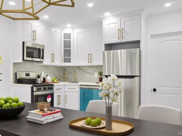 [Woodlawn Real Estate, listing number 7235667]