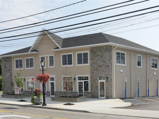 [West Babylon Real Estate, listing number 7235697]