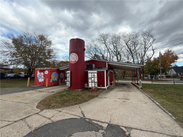 Studio,  0.00 BTH &nbsp;House style home in Saint James