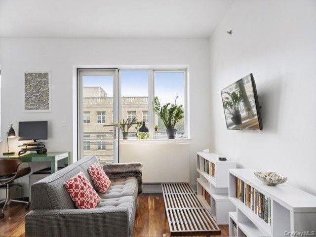 Studio,  1.00 BTH &nbsp;House style home in Williamsburg