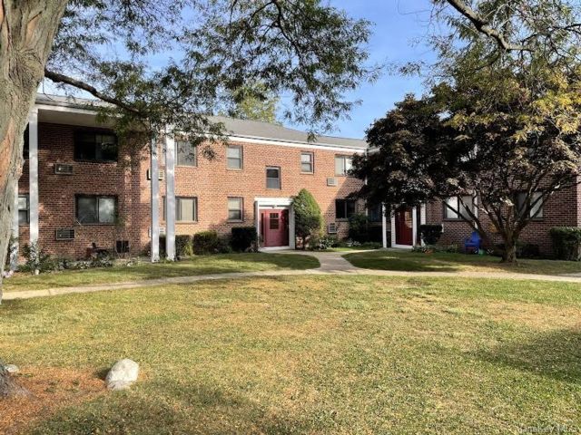 [White Plains Real Estate, listing number 7236910]