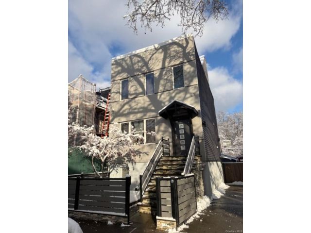 [Glendale Real Estate, listing number 7237974]