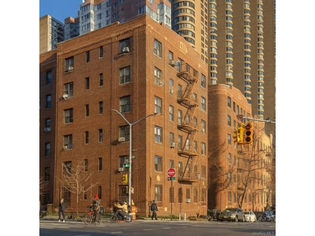  1 BR,  1.00 BTH &nbsp;Other style home in New York (manhattan)