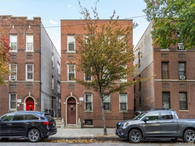 Studio,  0.00 BTH &nbsp;House style home in Morrisania