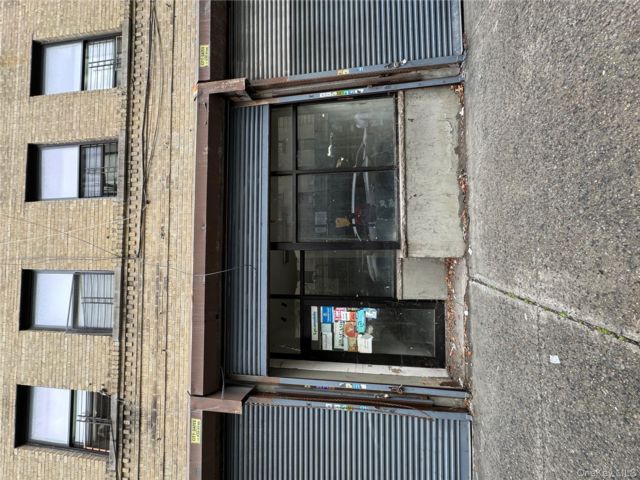 [PHOTO]