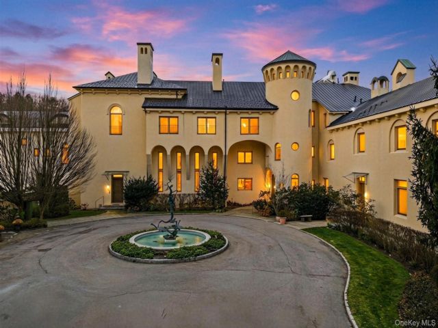  3 BR,  3.00 BTH &nbsp;Other style home in Garrison