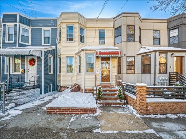 [Middle Village Real Estate, listing number 7238976]