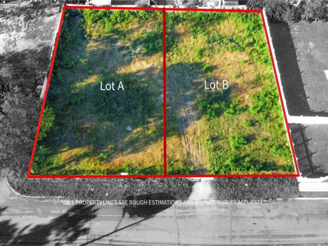 Lot <b>Size:</b> 62.5 x 100 &nbsp;House style home in North Lindenhurst