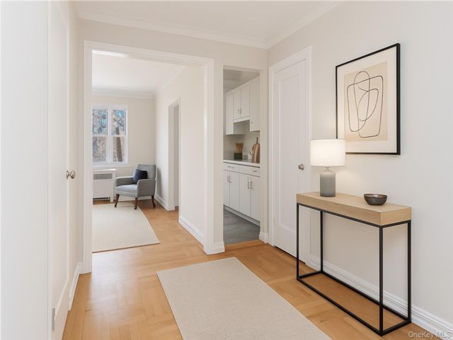 [Kingsbridge Real Estate, listing number 7239145]