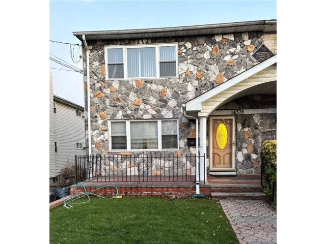  3 BR,  1.00 BTH &nbsp;Contemporary style home in Springfield Gardens